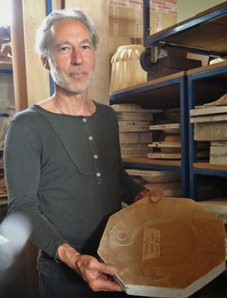 Jean Baptiste Astier de Villatteの陶器　ルギャール